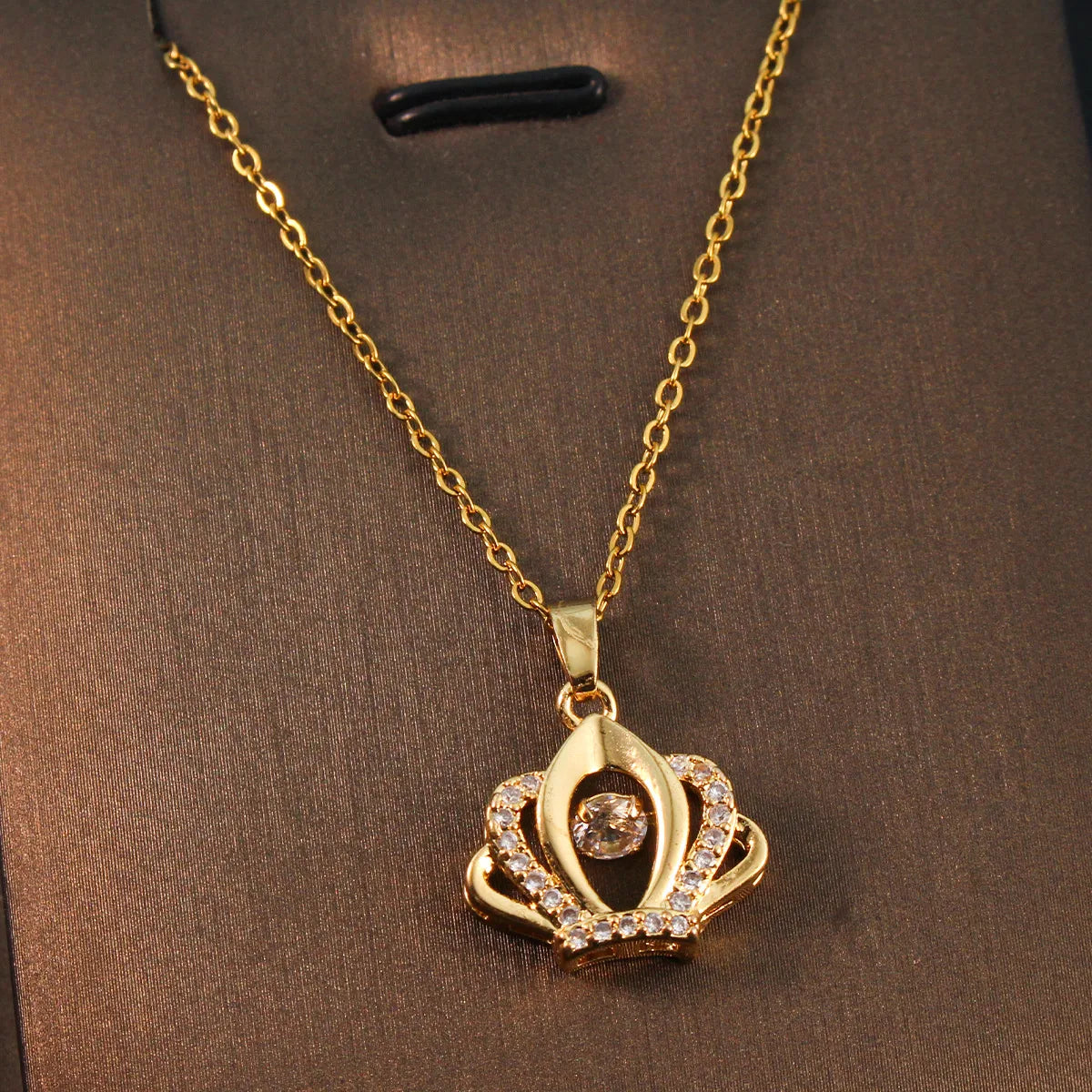 Crown Shape Titanium Steel Basic Plating Inlay Zircon Pendant Necklace