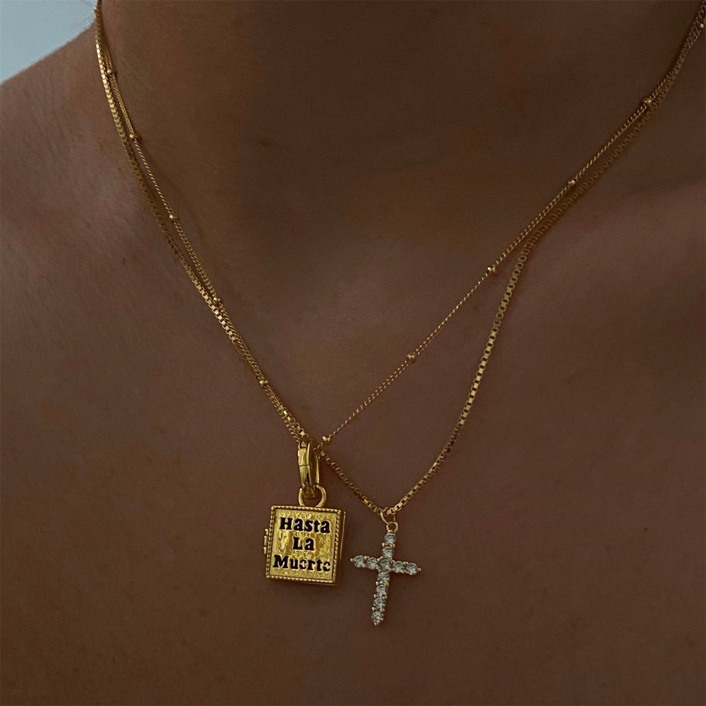 Cross Titanium Steel Plating Inlay Zircon 18K Gold Plated Pendant Necklace