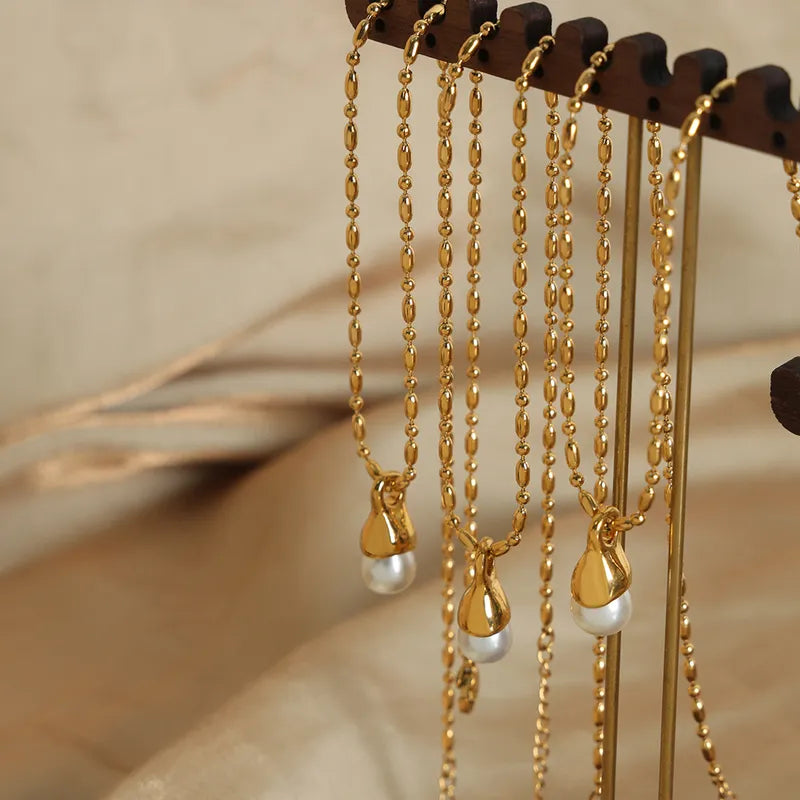 Titanium Steel Plating Inlay Artificial Pearls 18k Gold Plated Pendant Necklace