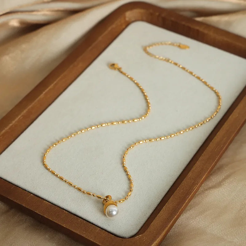 Titanium Steel Plating Inlay Artificial Pearls 18k Gold Plated Pendant Necklace