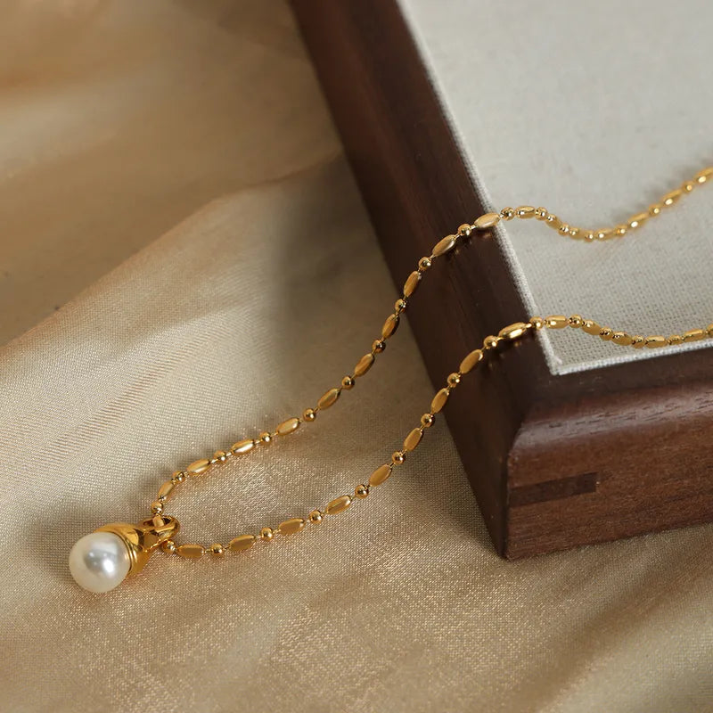 Titanium Steel Plating Inlay Artificial Pearls 18k Gold Plated Pendant Necklace