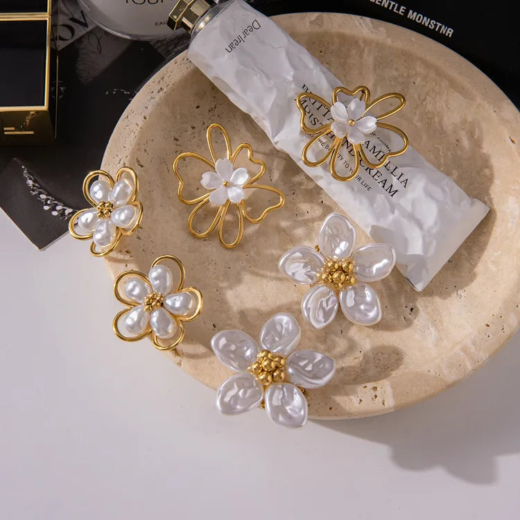304 Stainless Steel Leaves Flower PVD Coated 18K Real Gold Plated Earring