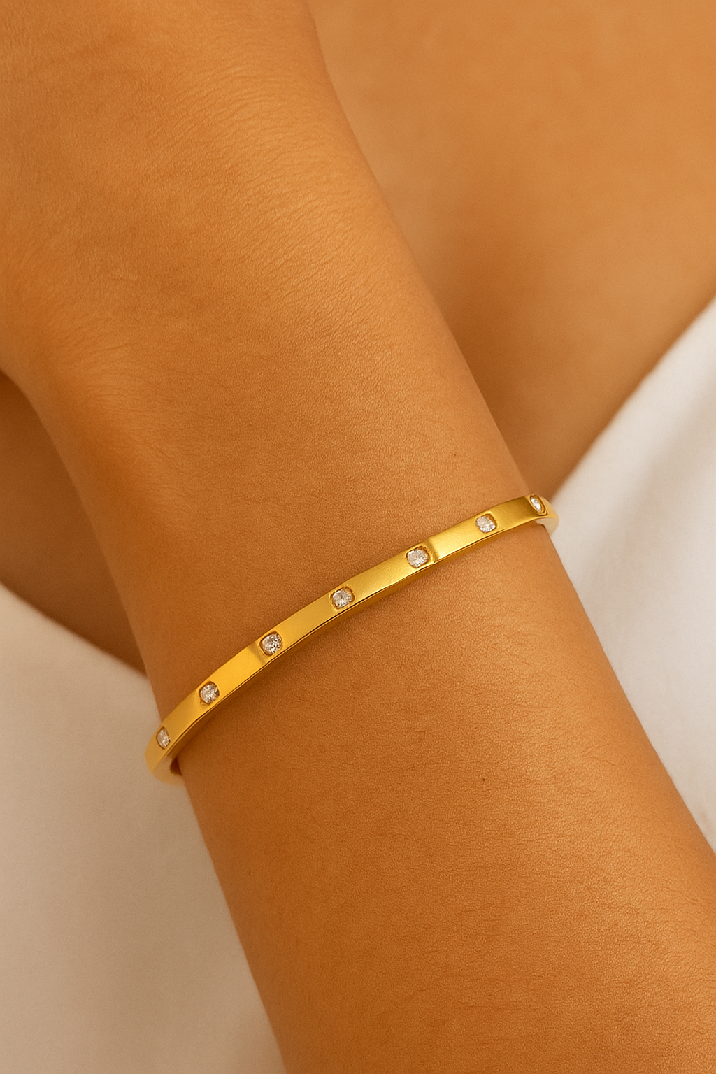 Classic Chic 16K Gold Plated and 304 Stainless Steel Bangle