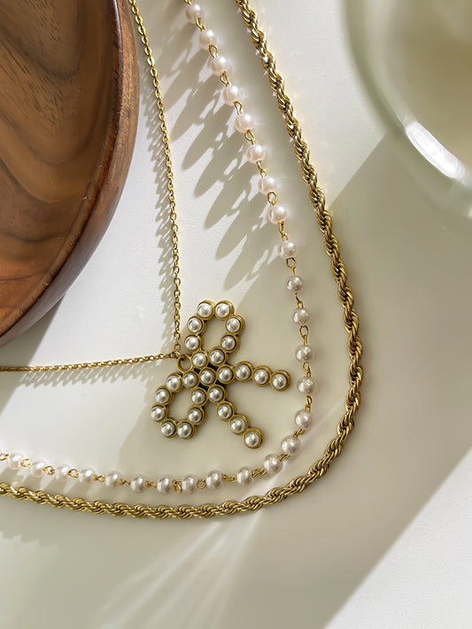 Pearly Bow Knot Styles 18K Gold Plated 316L Stainless Steel Necklace