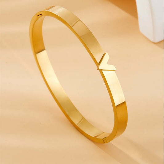 Elegant Simple Titanium Steel 18K Gold Plated Bangle