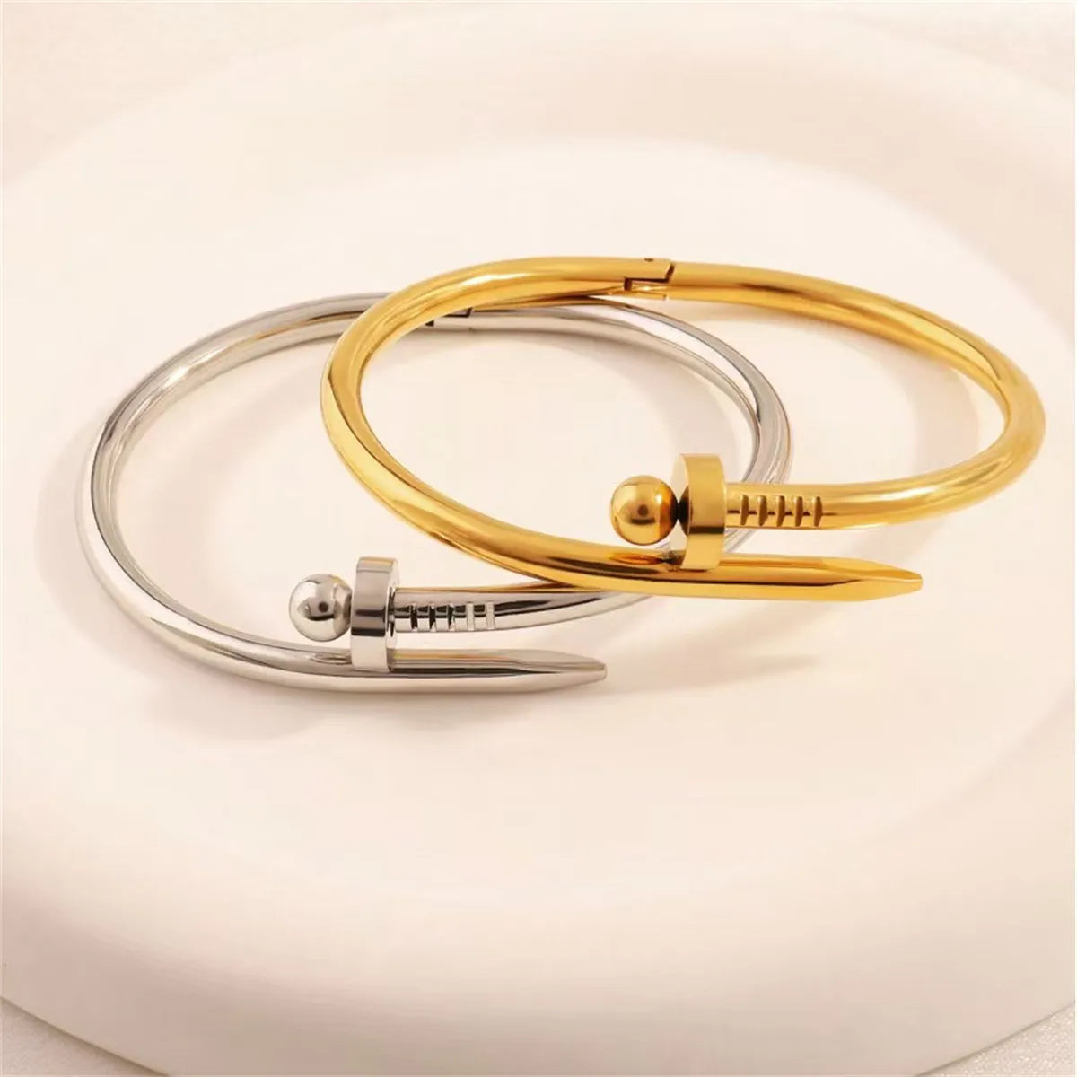 IG Style Luxurious Classic Style Oval 316 Stainless Steel Bangle