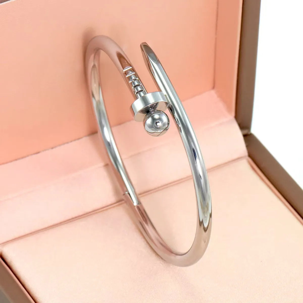 IG Style Luxurious Classic Style Oval 316 Stainless Steel Bangle