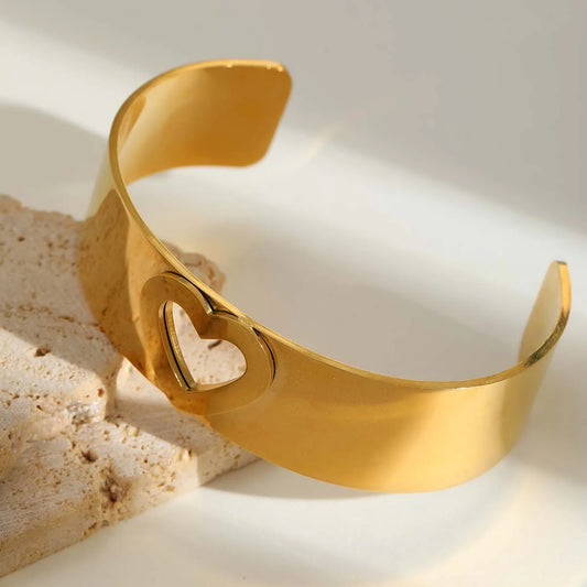 Heart 304 Stainless Steel 18K Gold Plated Bangle