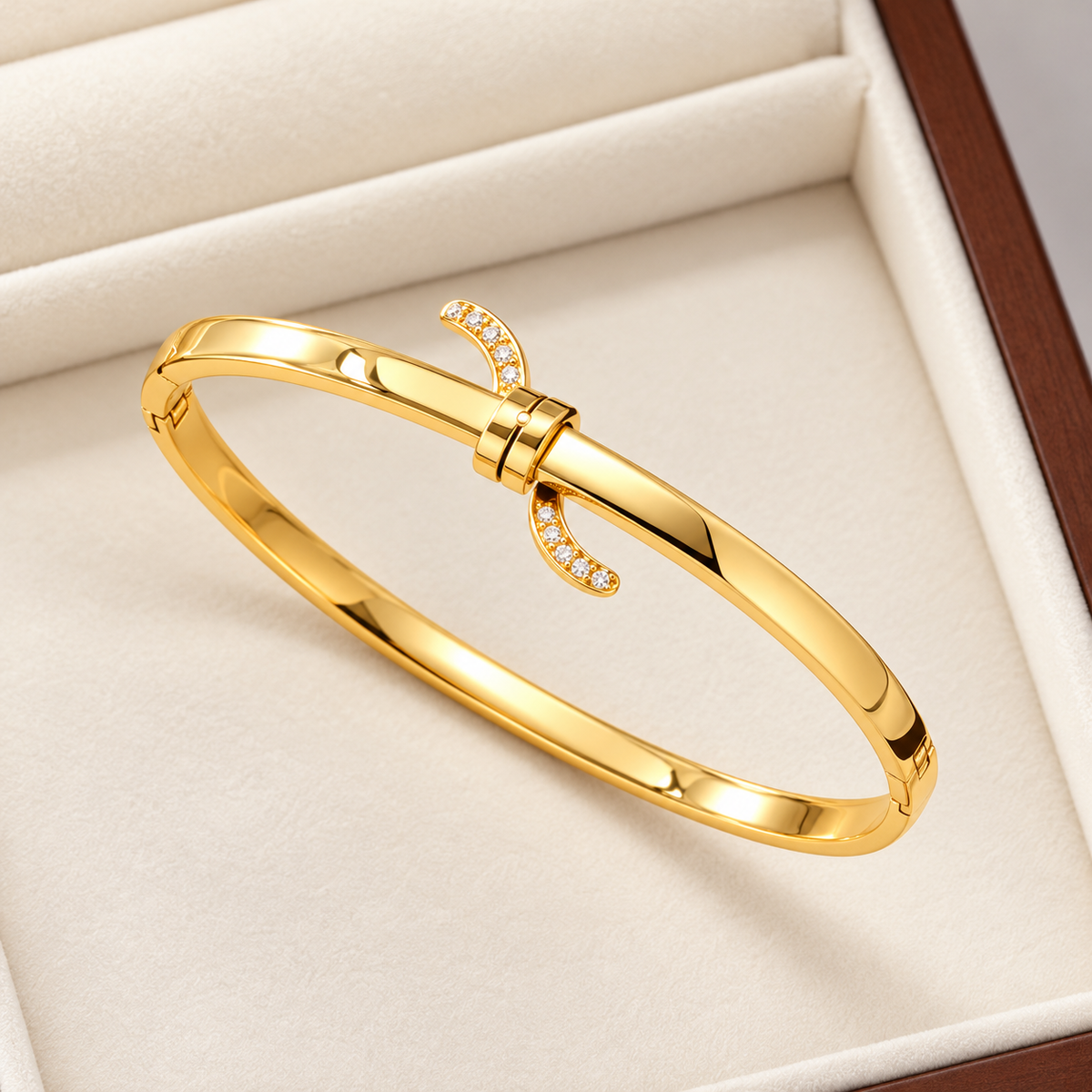 Knotted 18K Gold Plated 304 Stainless Steel Bracelet