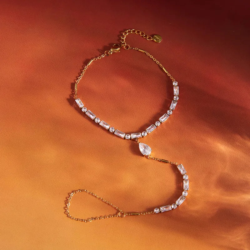 Diamante Engraved 18K Gold Plated 304 Stainless Steel Finger Chain