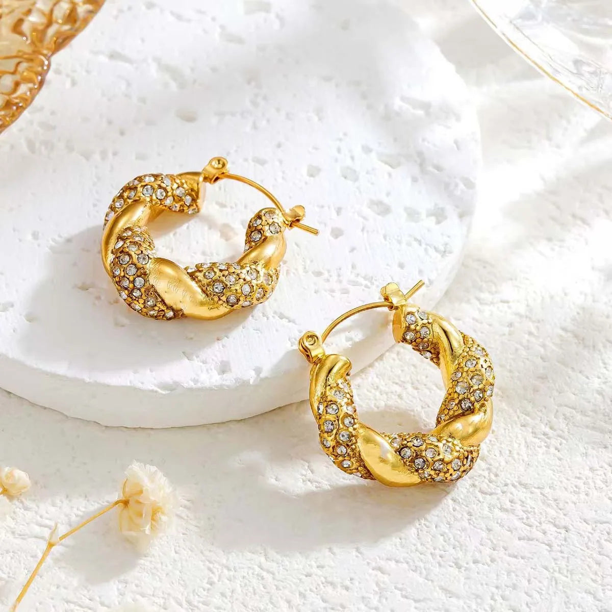 U Shape Plating Inlay 304 Stainless Steel Zircon 18K Gold Plated Ear Studs