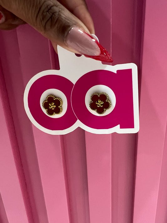 Elegant Five Leaf Clover Earring Stud