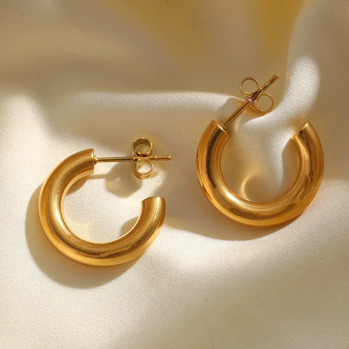 Romantic Simple Style C Shape 304 Stainless Steel 18K Gold Plated Ear Studs