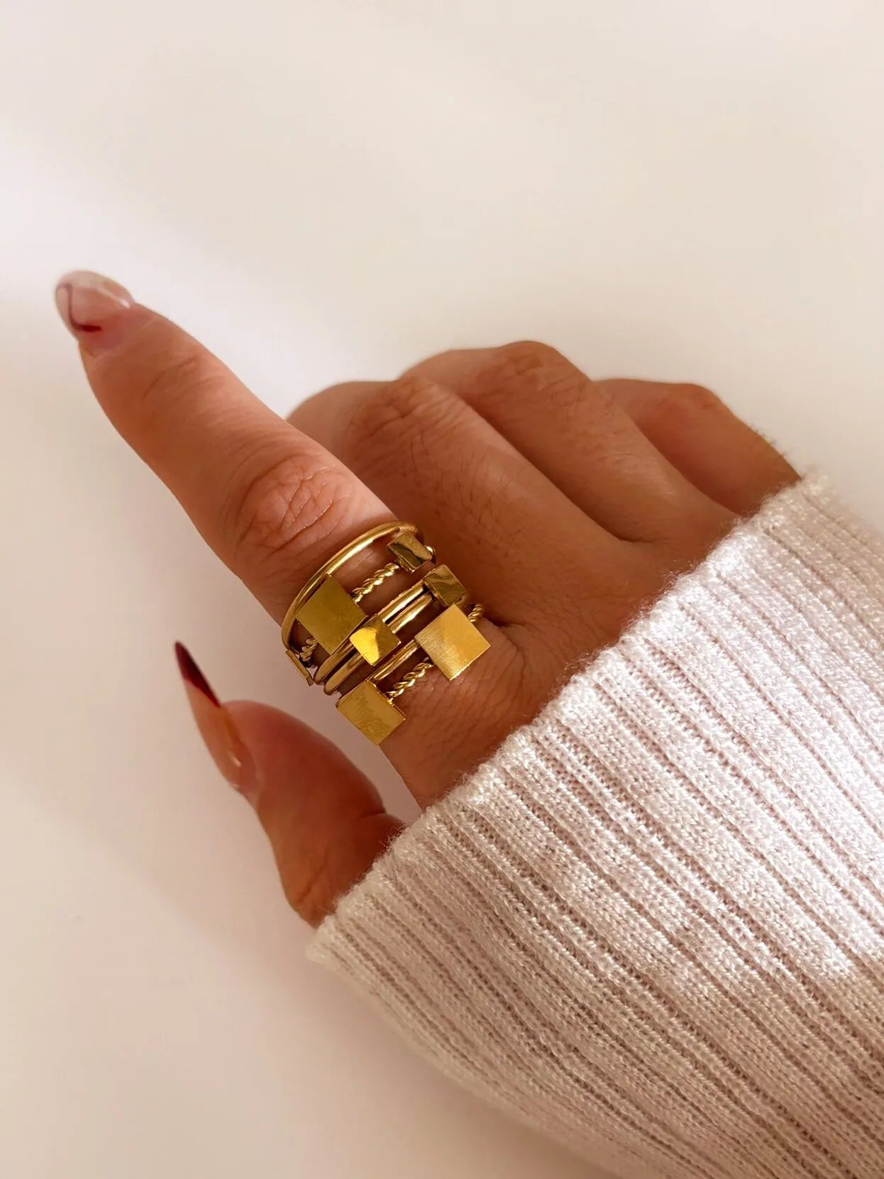 Retro French Style Commute Geometric 316L Stainless Steel Rhinestones 18K Gold Plated Ring