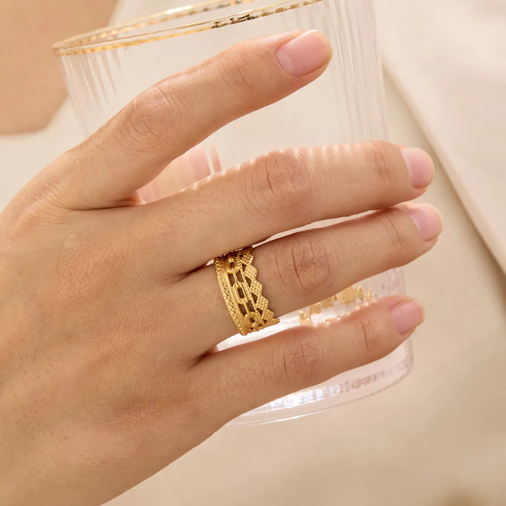 Differential Solid Color Titanium Steel Hollow Out Ring