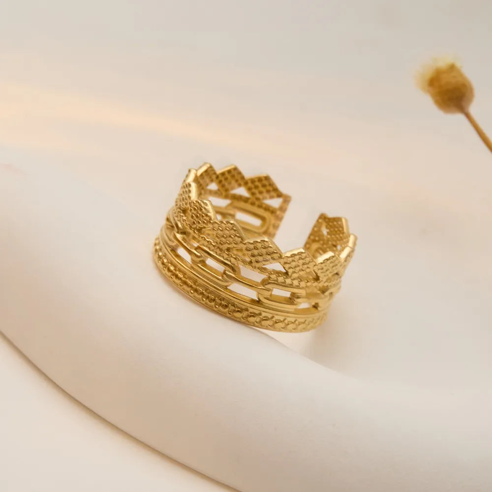 Differential Solid Color Titanium Steel Hollow Out Ring