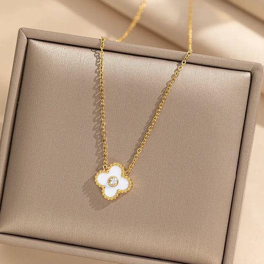 Luxurious Four Leaf Clover Titanium Steel Jewelry Set