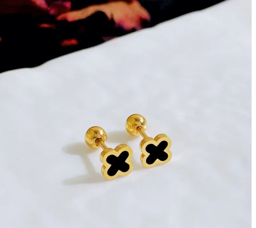 Four Leaf Clover Shape Titanium Steel Gold Plated Ear Studs