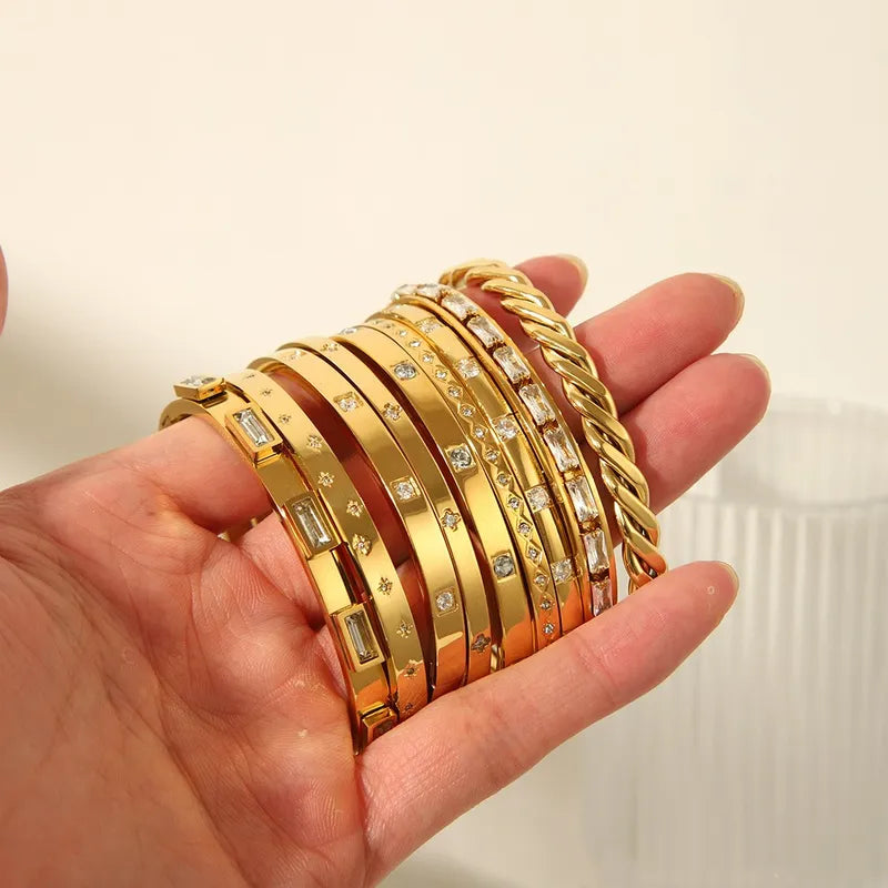 Simple Style Shiny Solid Color 316L Stainless Steel 18K Gold Plated Bangle