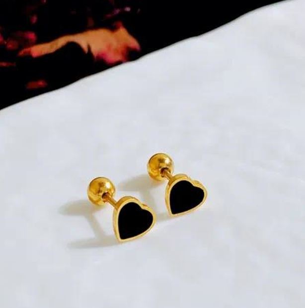 Black Heart Shape Plating Titanium Steel Gold Plated Ear Studs
