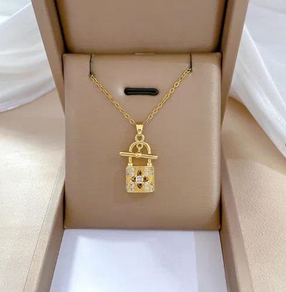 Classic Style Lock Titanium Steel Plating Inlay Artificial Gemstones Pendant Necklace