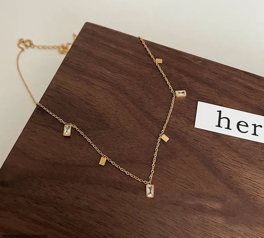 Water Droplets Titanium Steel Inlay Zircon Necklace