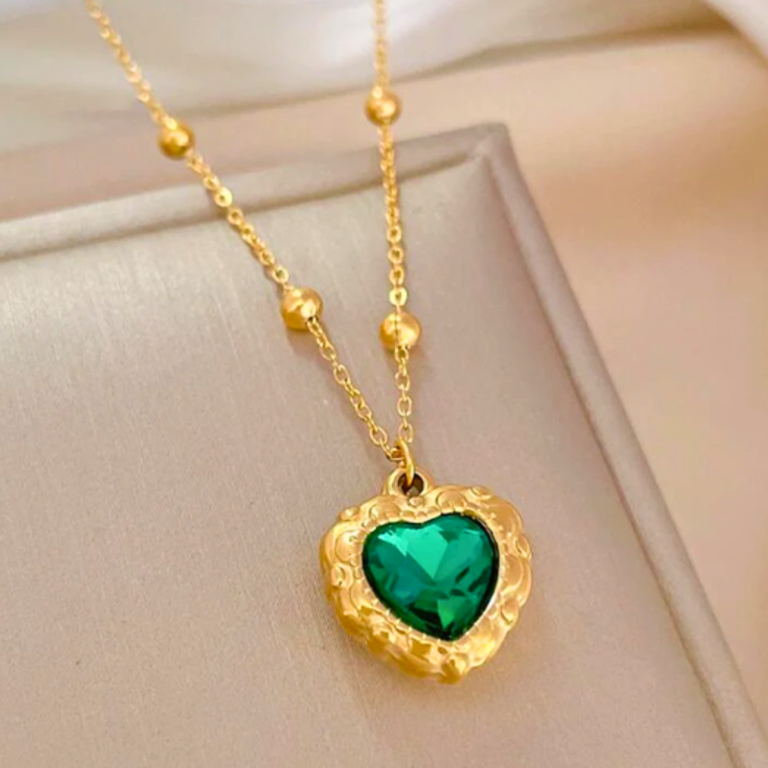 Golden Expressions of Love: The Timeless Elegance of Gold Jewelry for Valentine's Day
