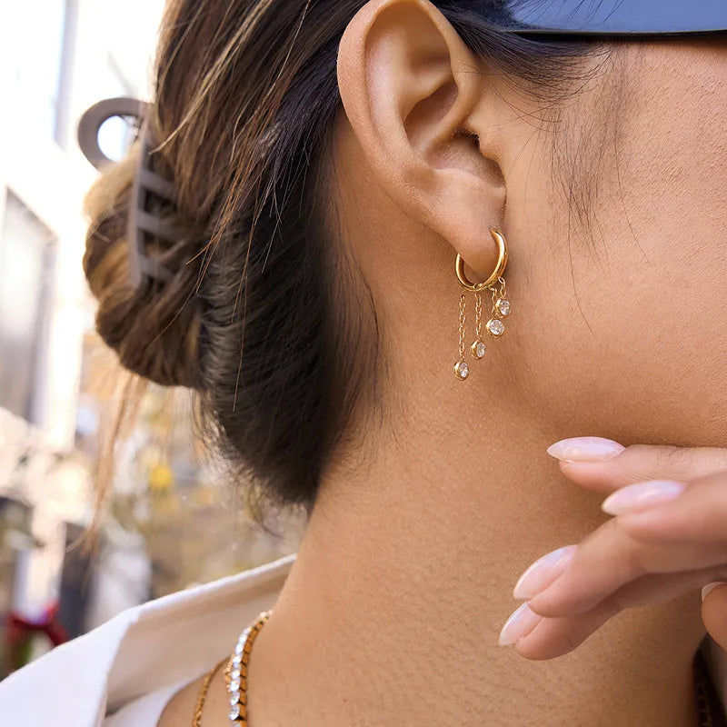 Pretty Chandelier Zirconia Inlay 18K Gold Plated 304 Stainless Steel Earring