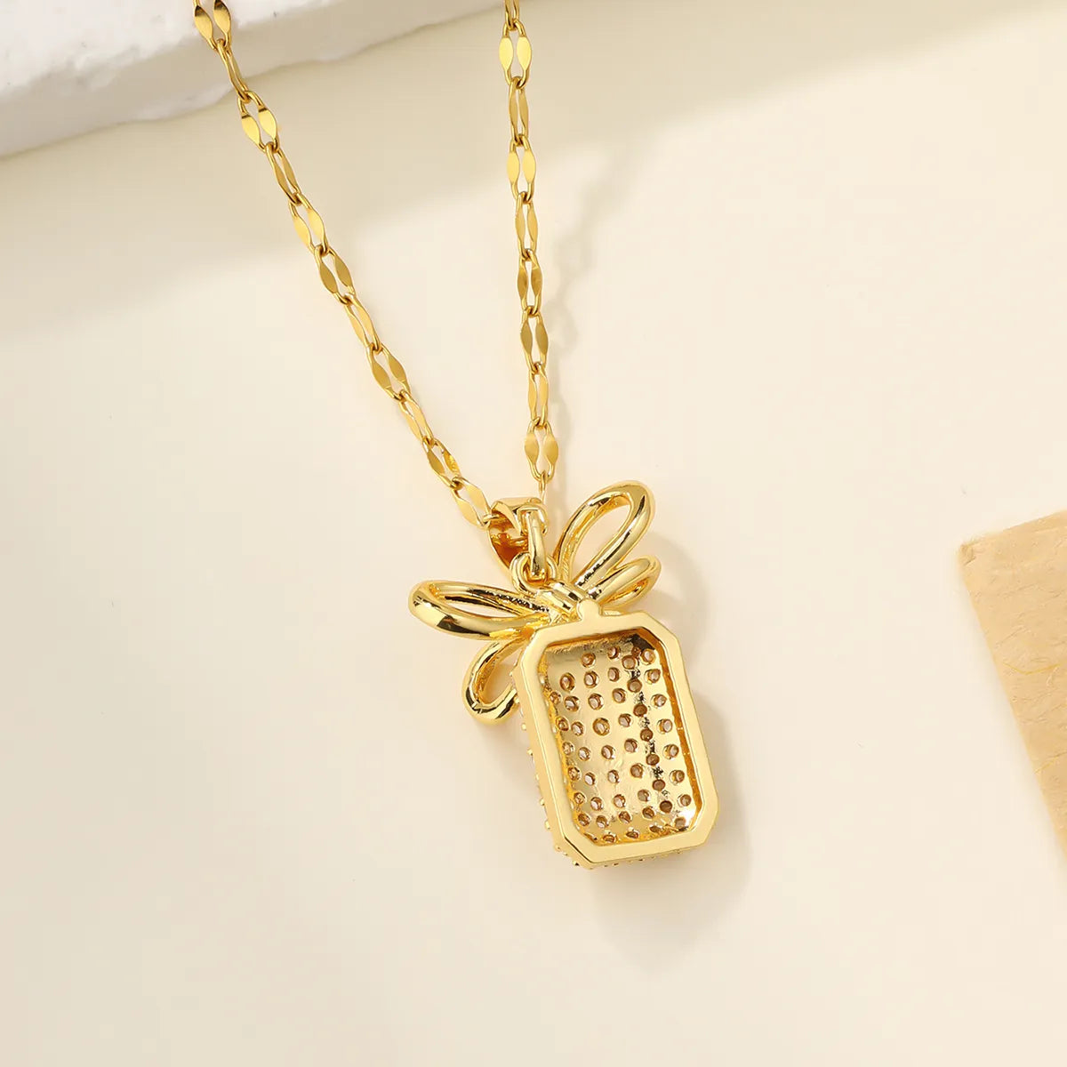 304 Stainless Steel 18K Gold Plated Plating Inlay Sun Flower Bow Knot Artificial Pearls Zircon Pendant Necklace