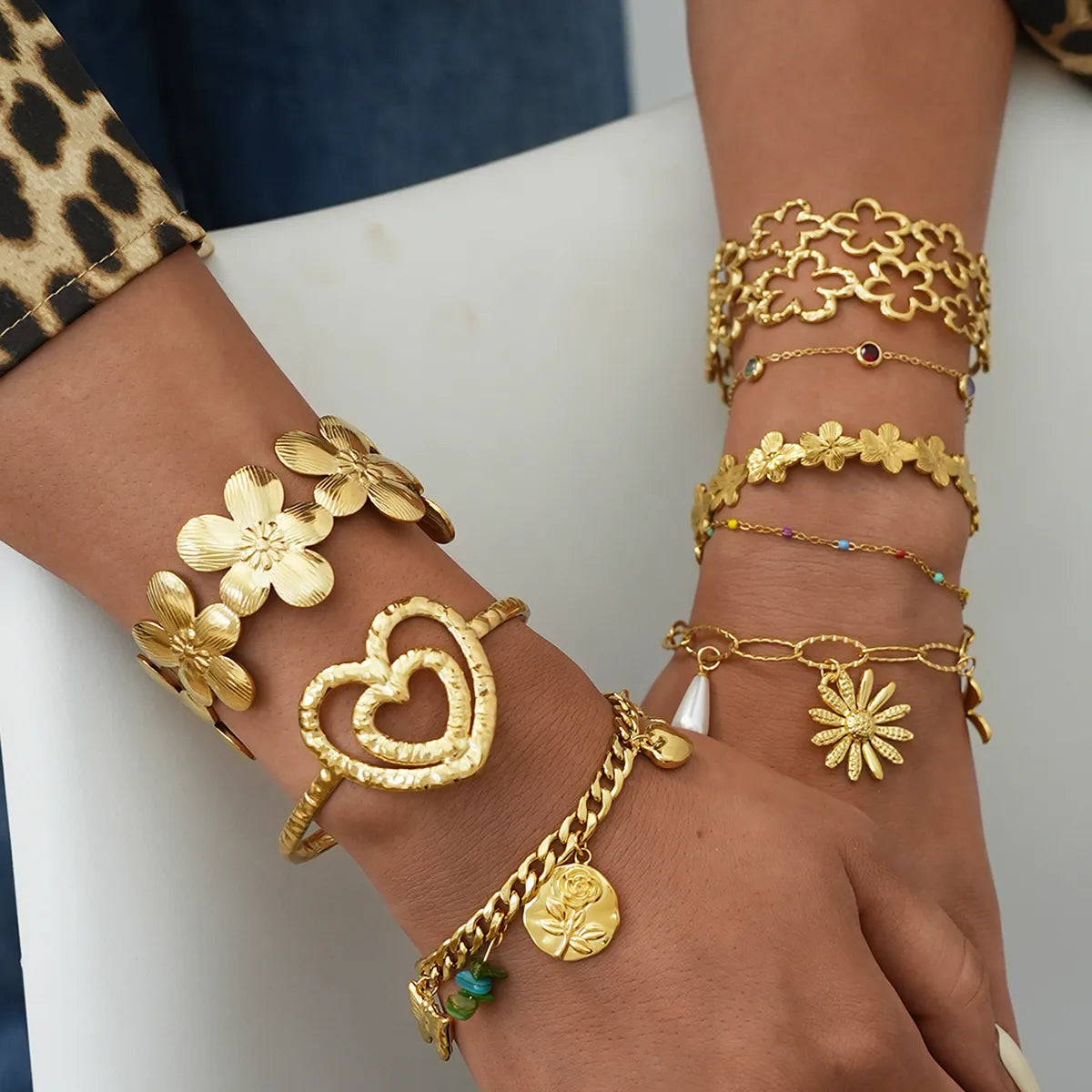 18K Gold Plated Women's Cute Retro Thick 304 Stainless Steel Bracelet