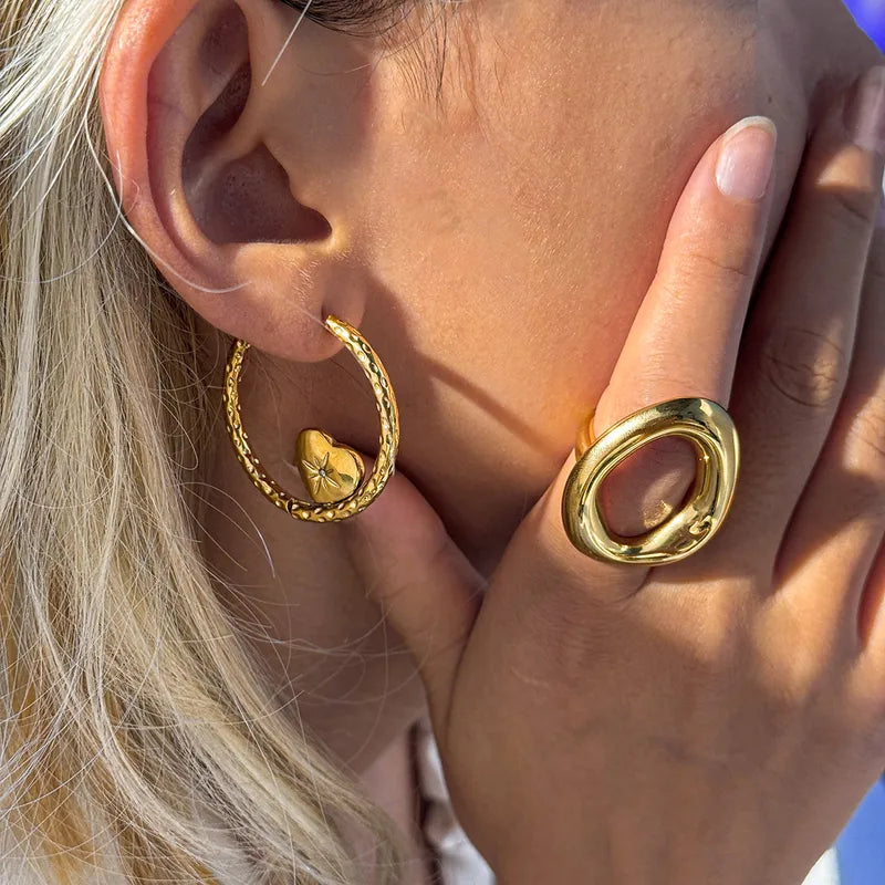 Circle Heart-Shaped 18K Gold Plated 304 Stainless Steel Earring