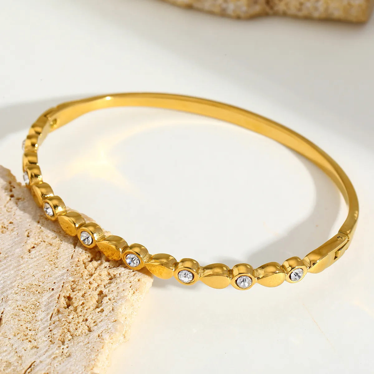 Elegant Simple Stainless Steel 18K Gold Embedded Zircon Bracelet