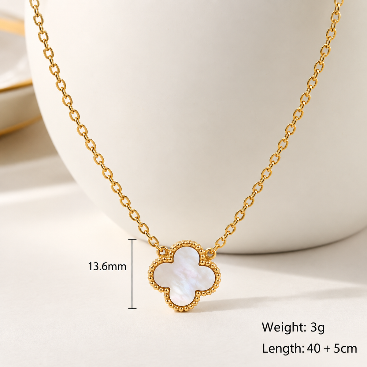 White Clover Leaf 18K Gold Plated 304 Stainless Steel Necklace