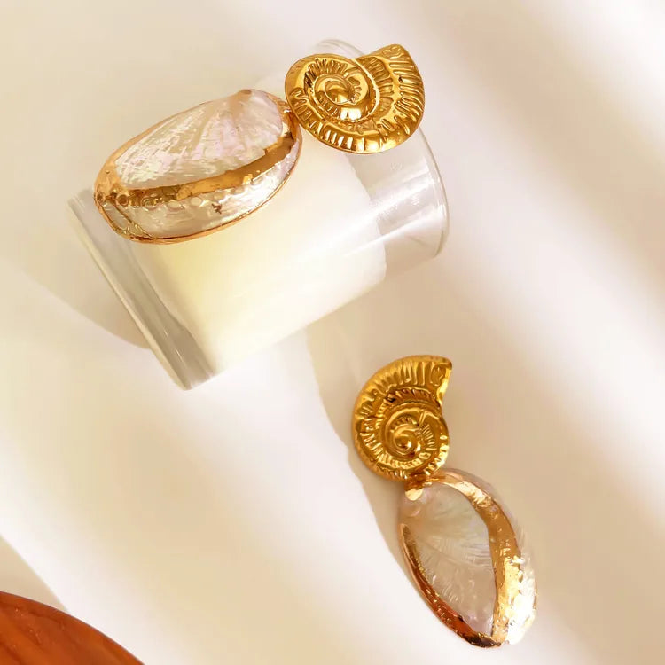 Natural Conch Shell 18K Gold Plated 304 Stainless Steel Earring