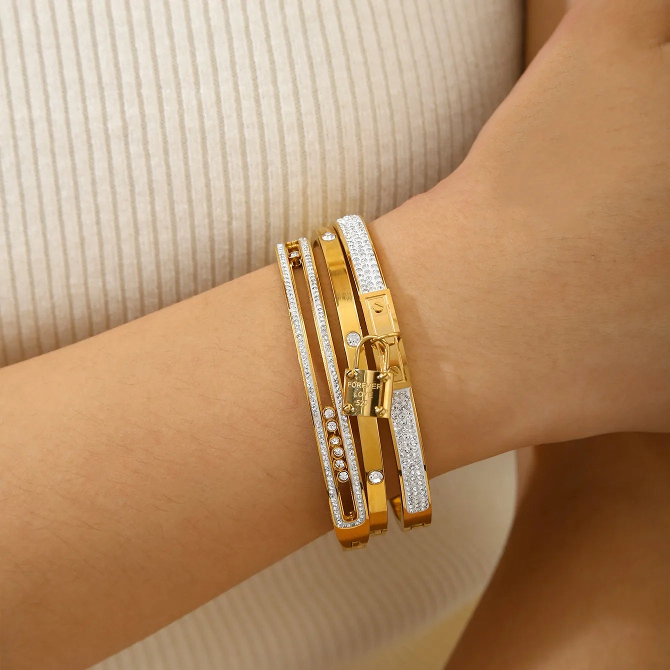 High-end Key Lock Zircon Stainless Steel 18K Gold Plated Bracelet