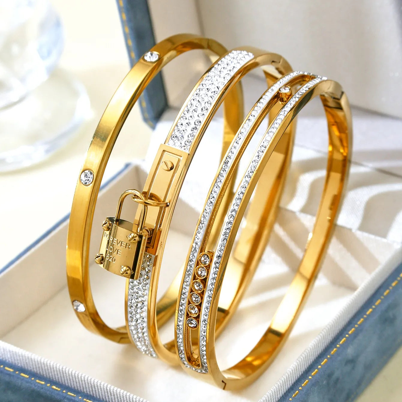 High-end Key Lock Zircon Stainless Steel 18K Gold Plated Bracelet