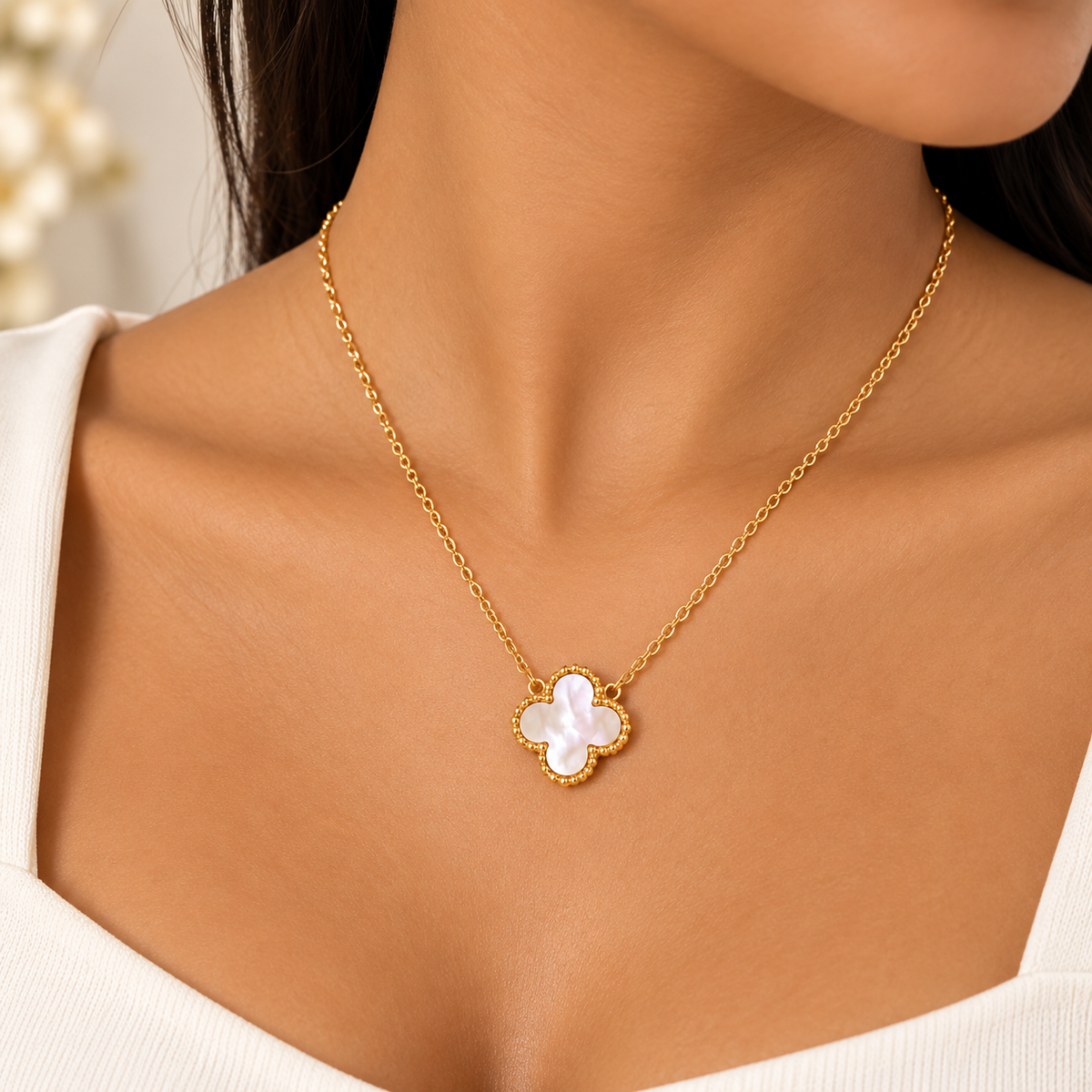White Clover Leaf 18K Gold Plated 304 Stainless Steel Necklace