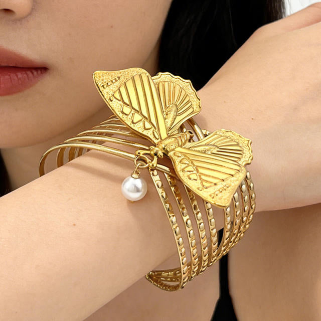 Butterfly Pearl 18K Gold Plated Stainless Steel Bracelet
