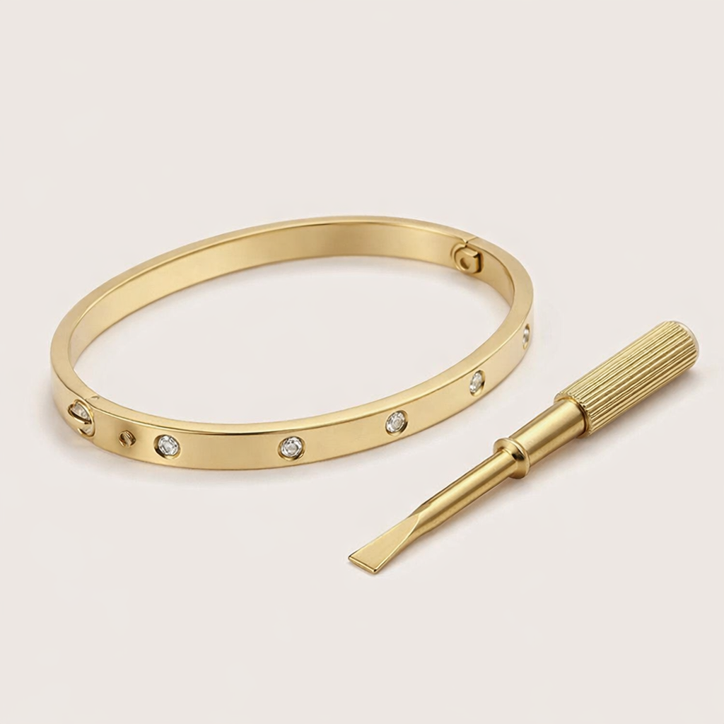 Narrow Diamond Cartier 18K Gold Plated 304 Stainless Steel Bracelet Sized 19