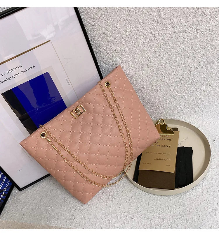 Medium Chain PU Leather Bag