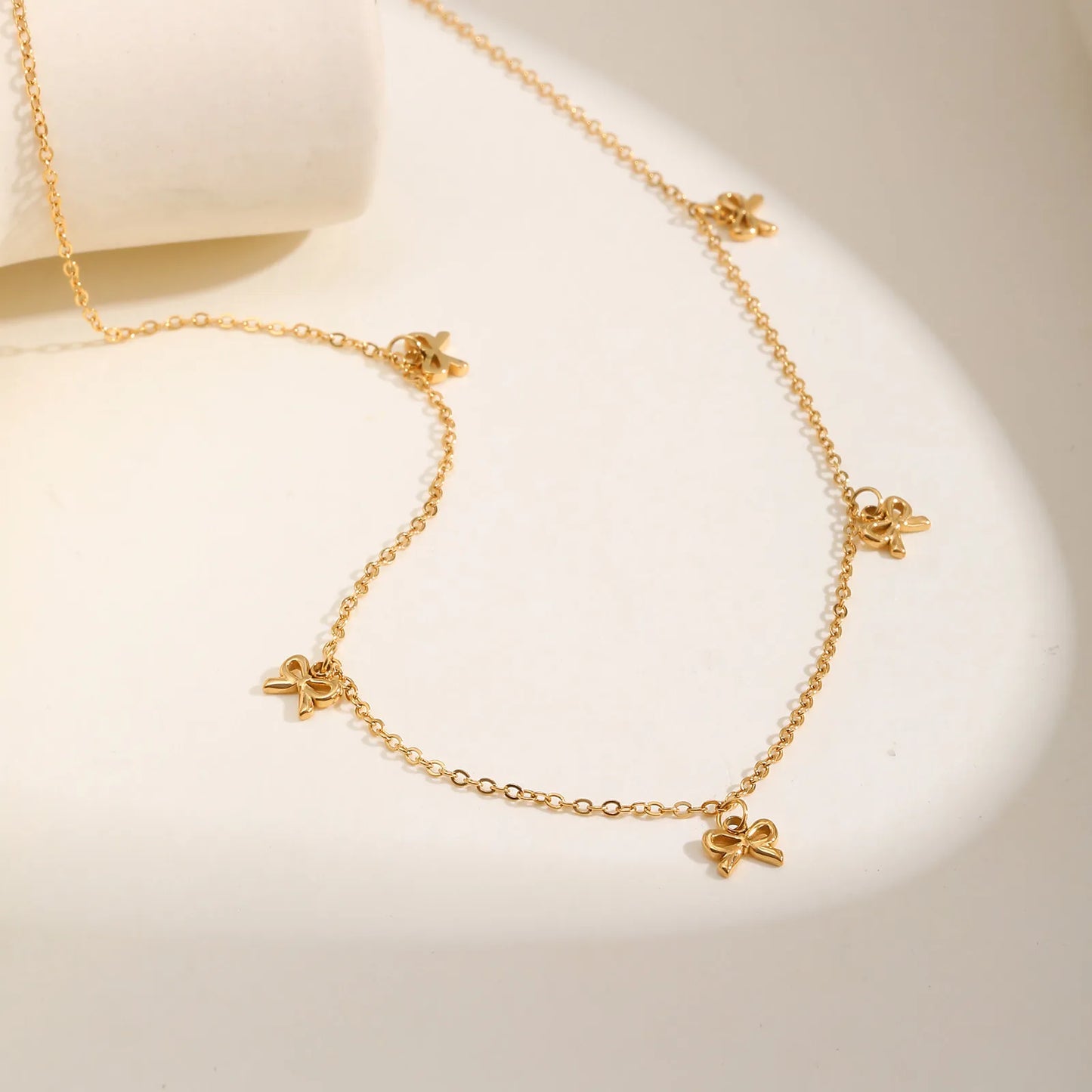 18K Gold Bow Knot 201 Stainless Steel Sweet Waterproof Non Tarnish 201 Stainless Steel Necklace