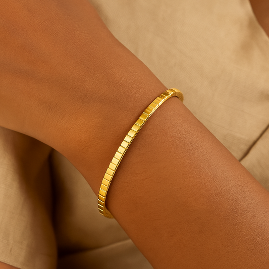 Luxe Step 16K Gold Plated and 304 Stainless Steel Bangle