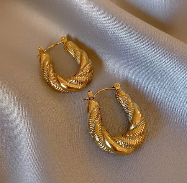18K Gold Plated Twist Titanium Steel Classic Style Waterproof Earring