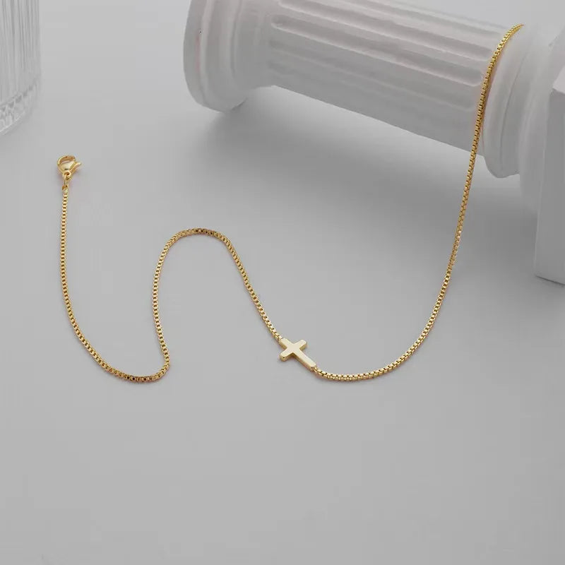Aesthetic Cross 18K Gold Plated Cross 304 Stainless Steel Necklace