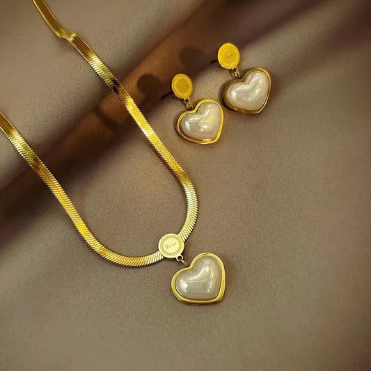 Sweet Heart Shape Titanium Steel Plating 18k Gold Plated Earrings Necklace Set