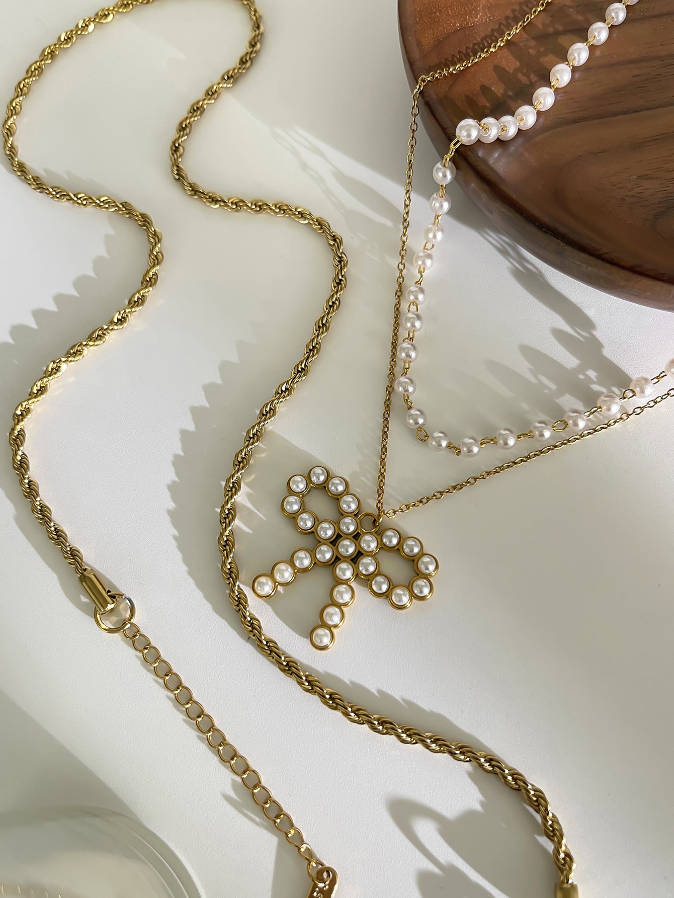 Pearly Bow Knot Styles 18K Gold Plated 316L Stainless Steel Necklace
