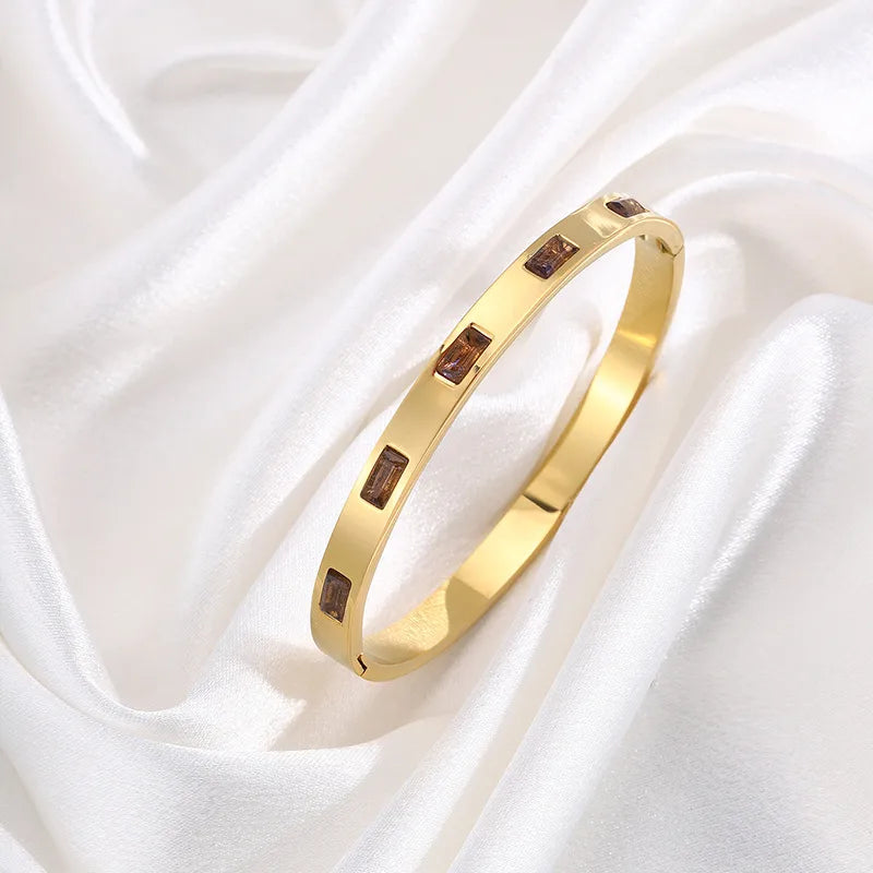 Elegant Glam 18K Gold Plated Round 304 Stainless Steel Bangle