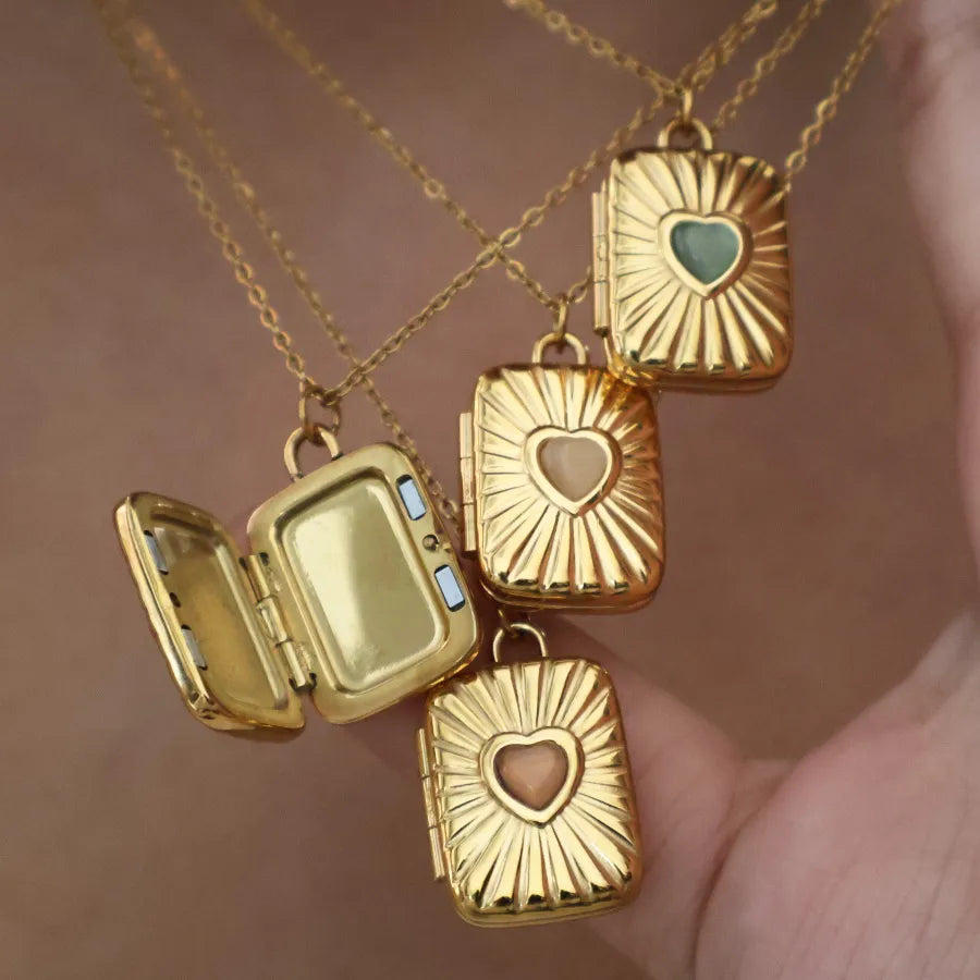 Classic Style Heart Shape 304 Stainless Steel Cat's Eye Stone 18K Gold Plated Plating Cable Chain Necklace