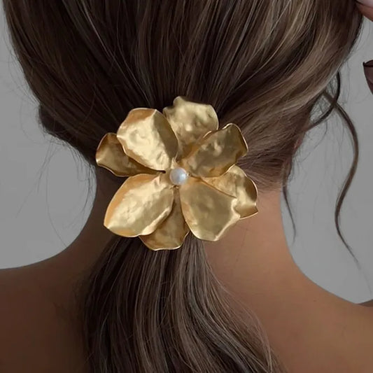 Flower Pattern Pearl Hair Tie