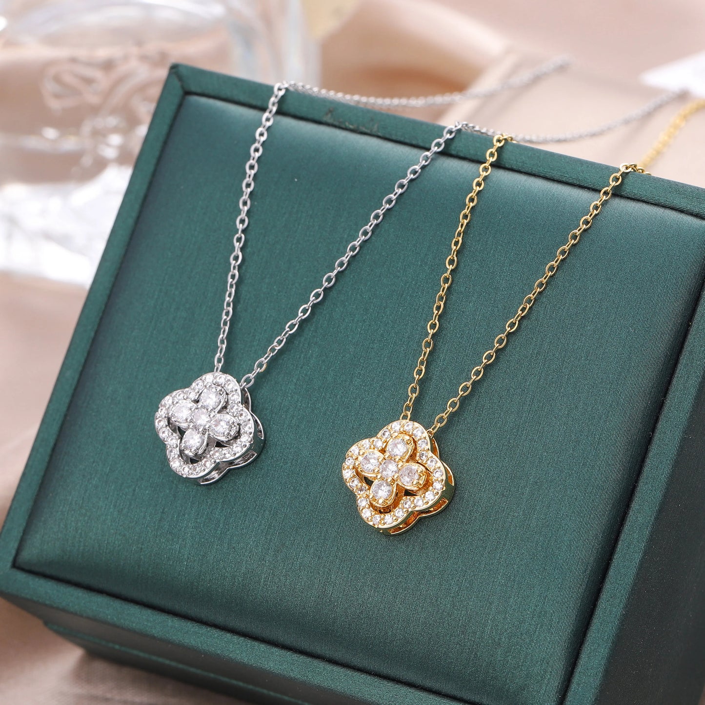 Flower 316L Stainless Steel 18K Gold Plated Pendant Necklace
